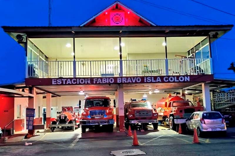 Estación Isla Colón (Fabio Bravo)
